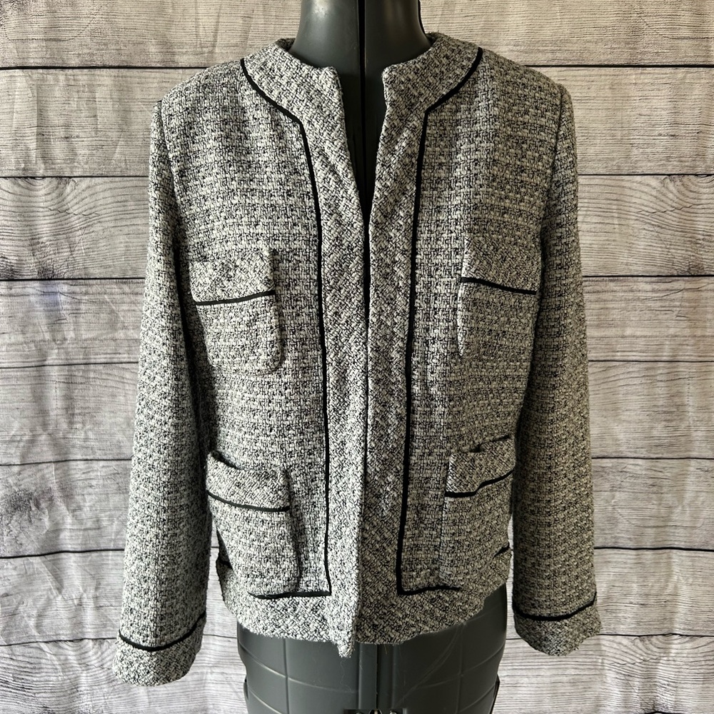 SilkLand silk blend Chanel style black and white tweed jacket size medium